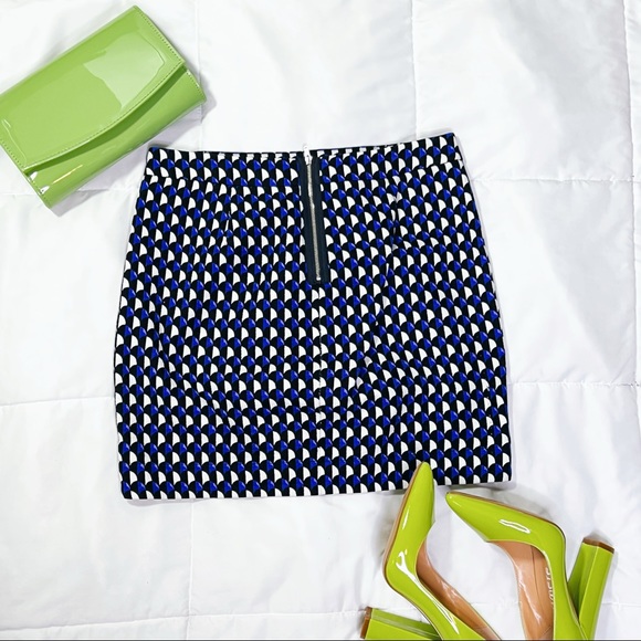 J Crew Blue and White Pattern Skirt - Picture 2 of 5